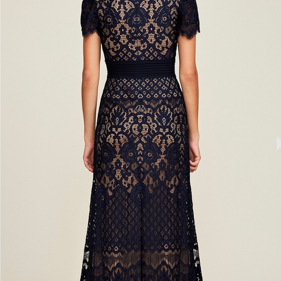 NWT Tadashi Jessamyn Lace Gown in Blue- Size 10.-SORRY NOT AVAILABLE - Picture 4 of 15